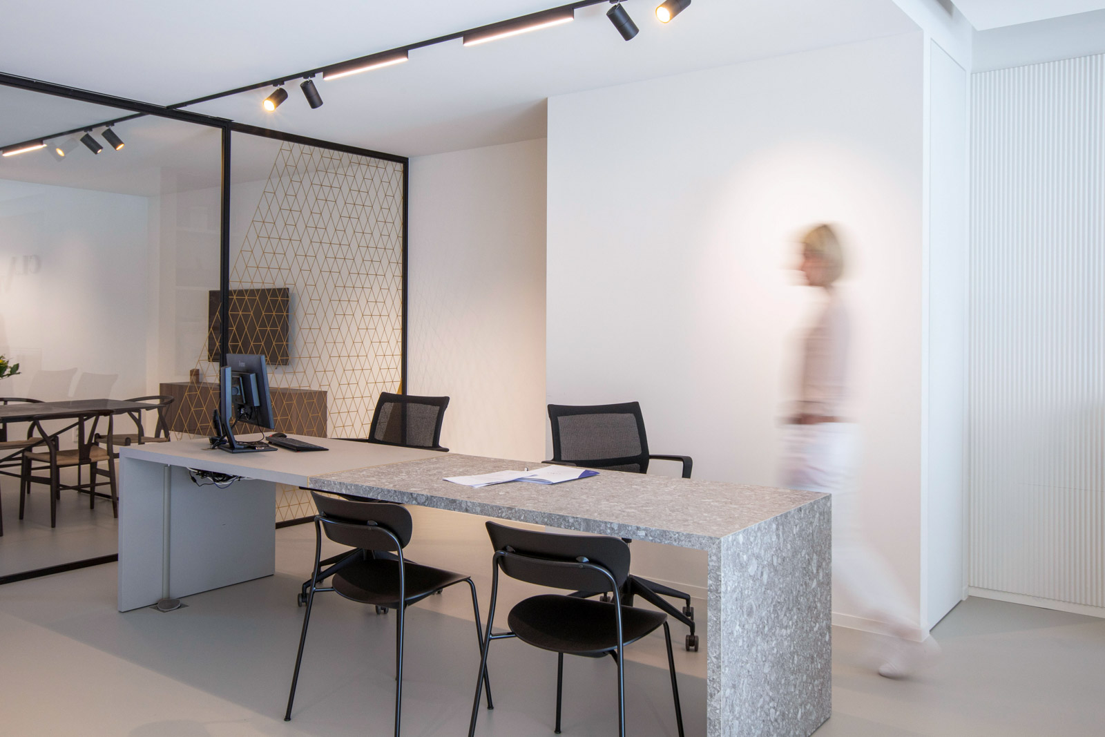 King-George_Claves_interior_08