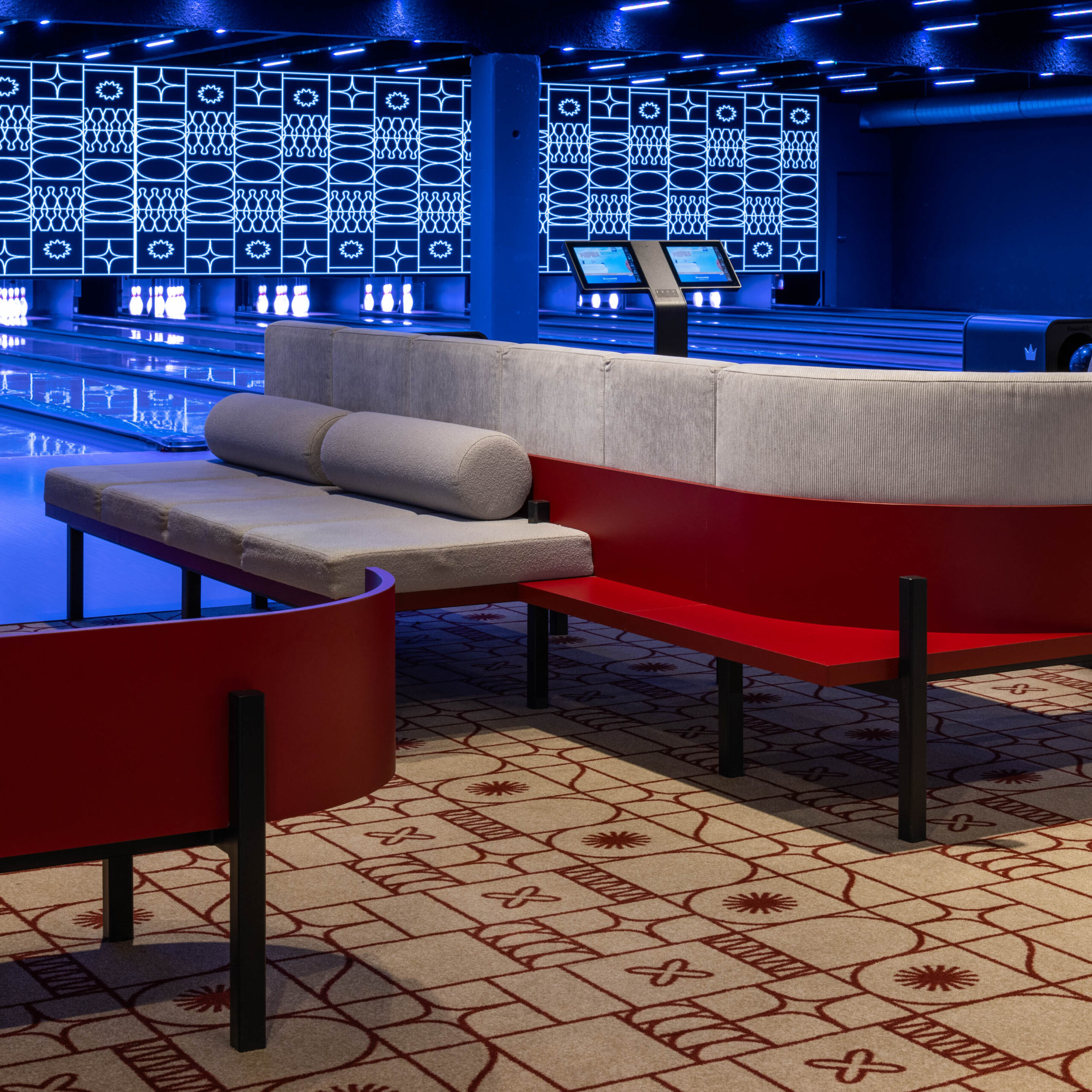 Bowling stone by king george photography by Alexandre Van Battel-19-2