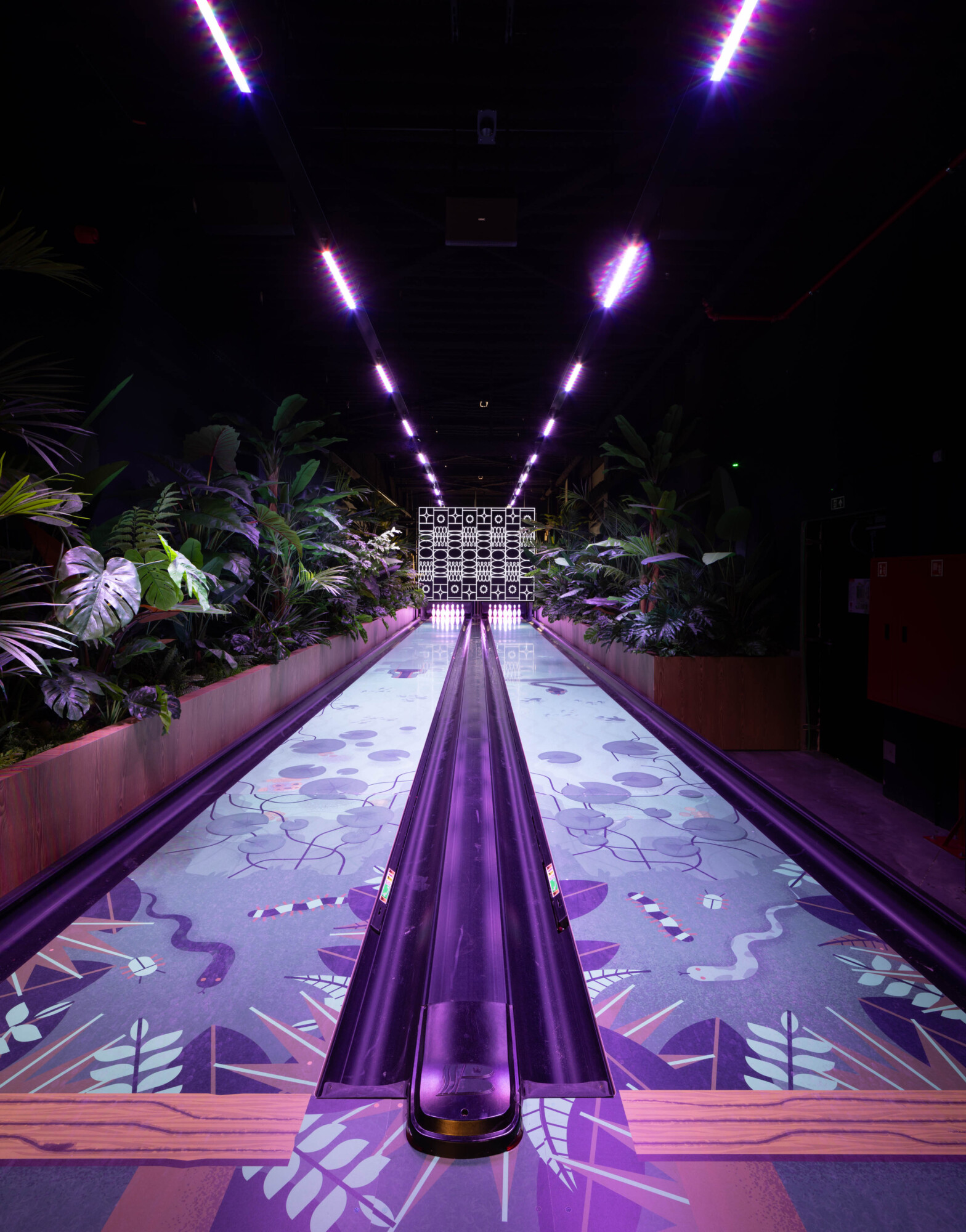Bowling stone by king george photography by Alexandre Van Battel-33