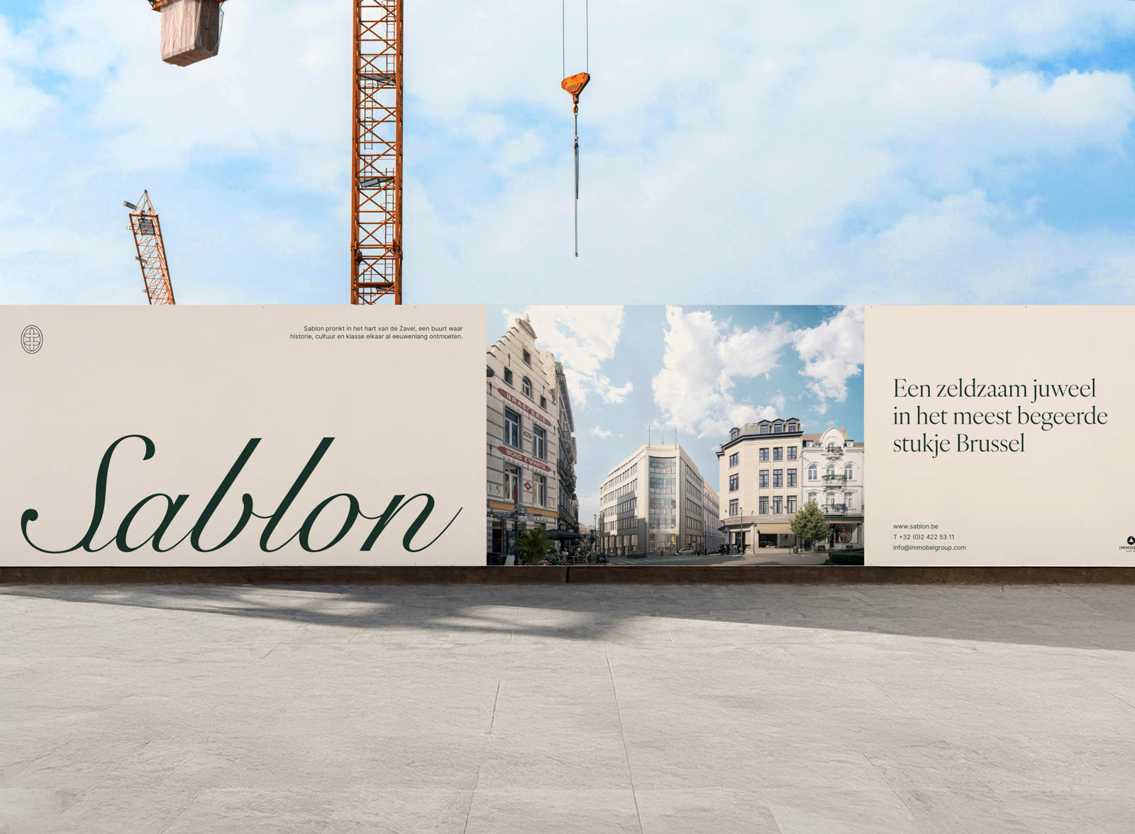 Fence_Billboard_Mockup_1